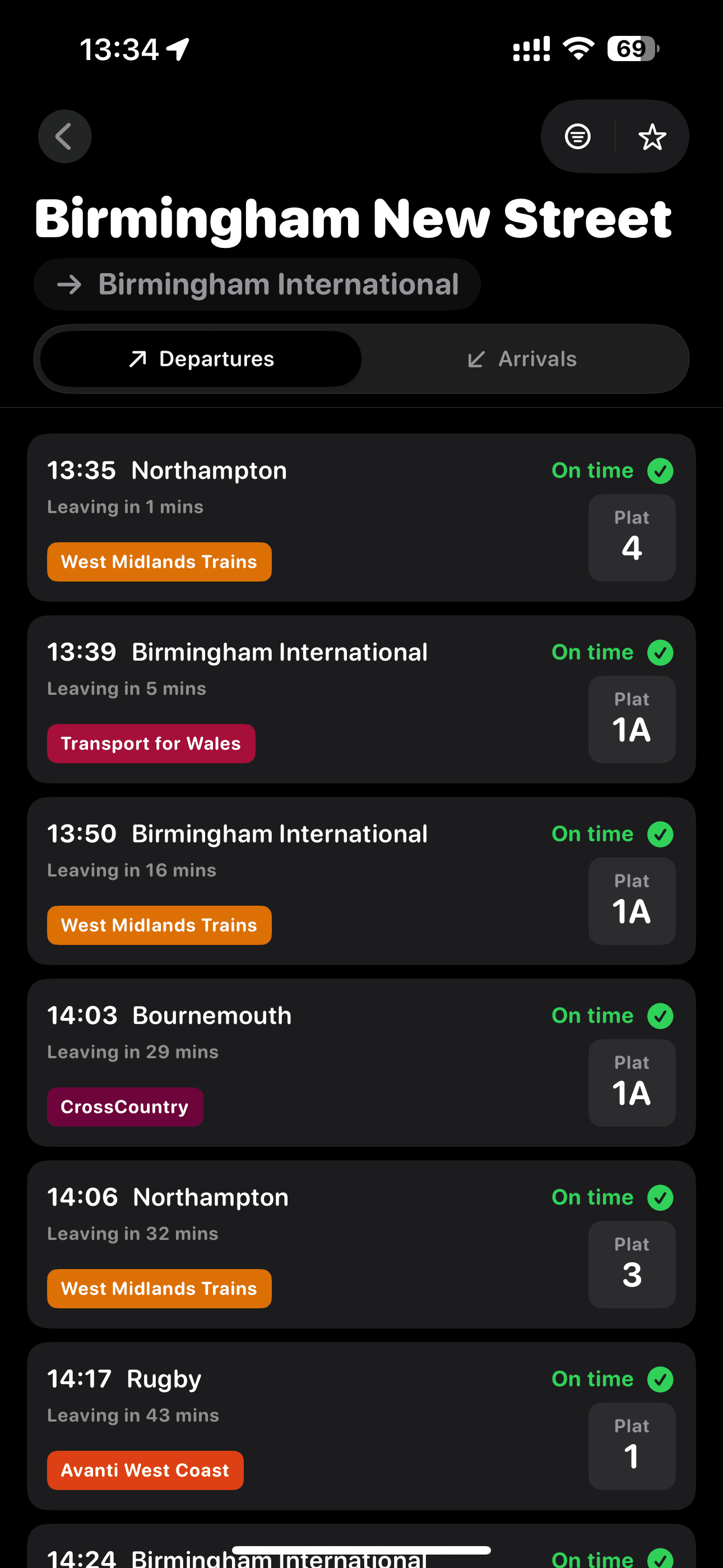 Railtime iOS departure board screen